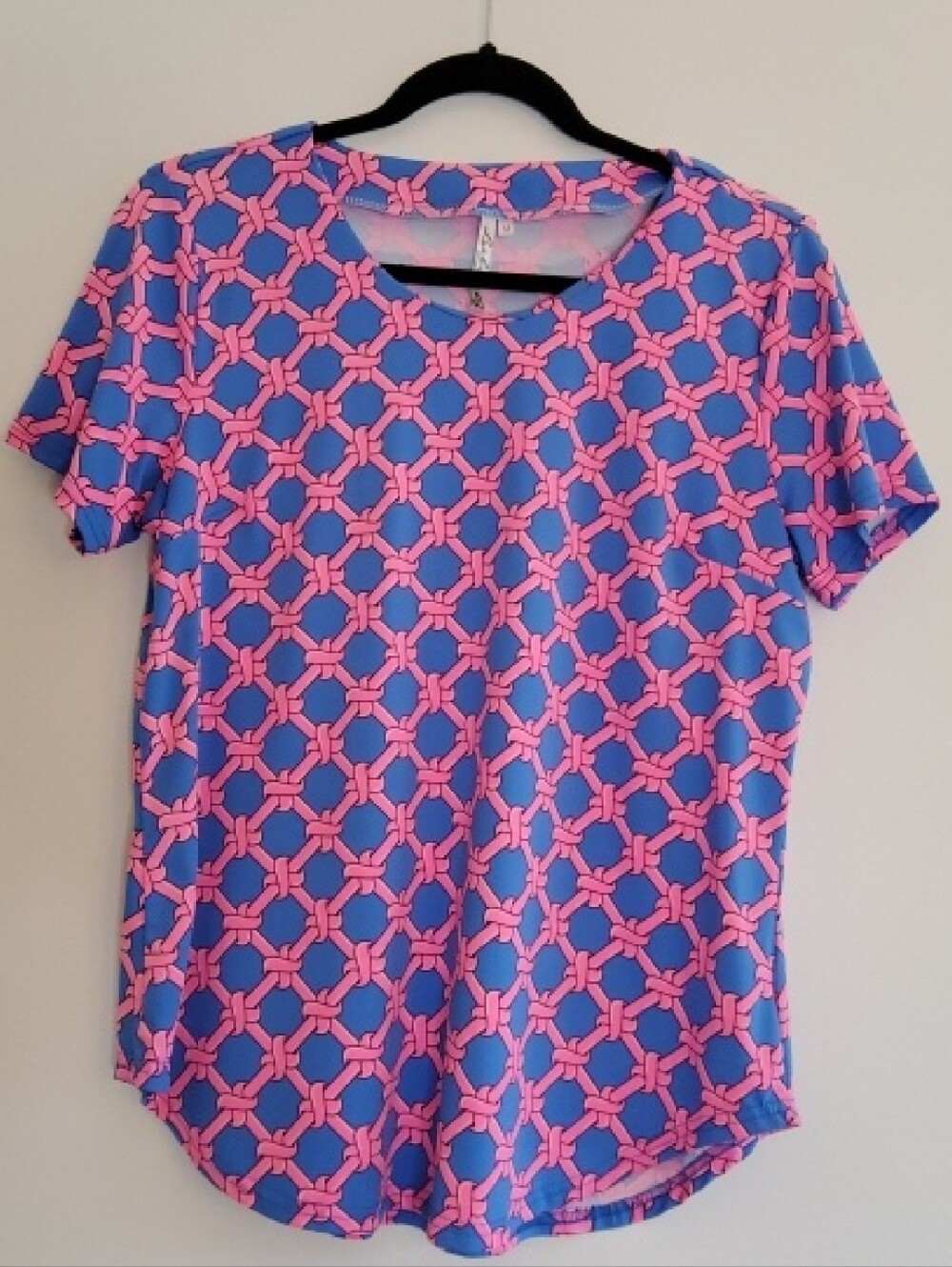 Lulu-B Pink & Blue Geometric Short Sleeve Top